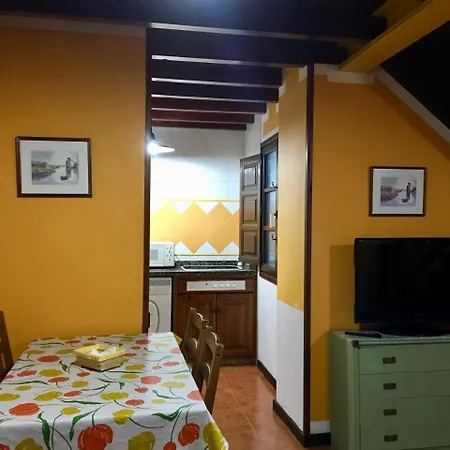 Palombina Celorio (Llanes)